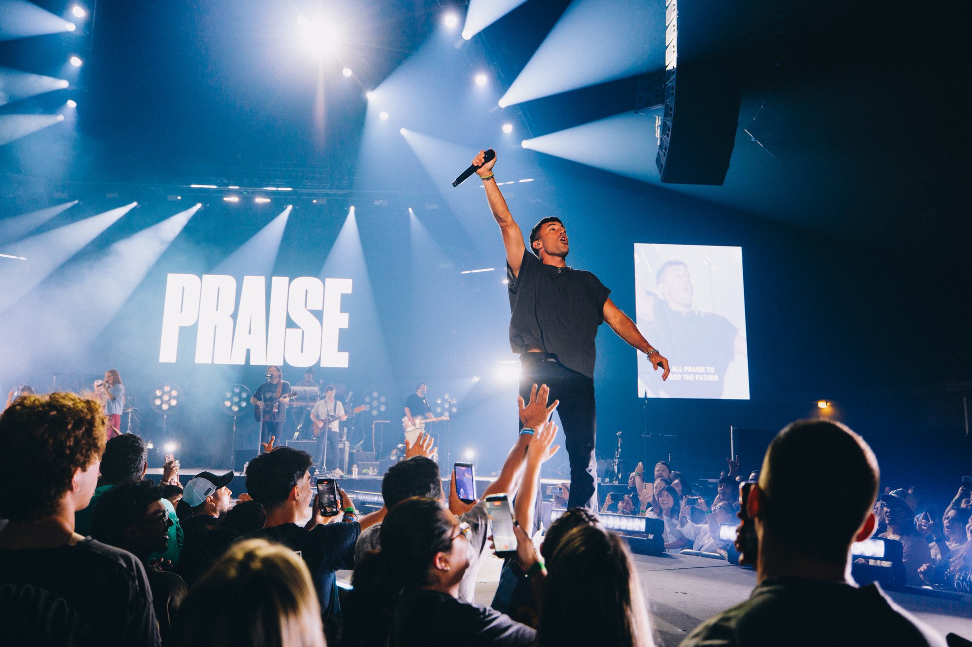 DF7AA175-1C73-45DA-8422-57E58E1AF5A9